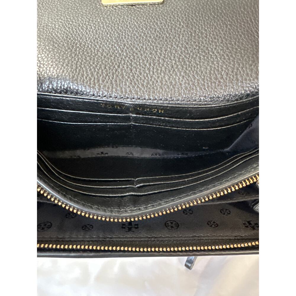 Tory Burch Britten Pebbled Leather Envelope Black Wallet EUC - Picture 8 of 9